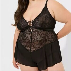 NWT TORRID BLACK LACE TEDDY size 2